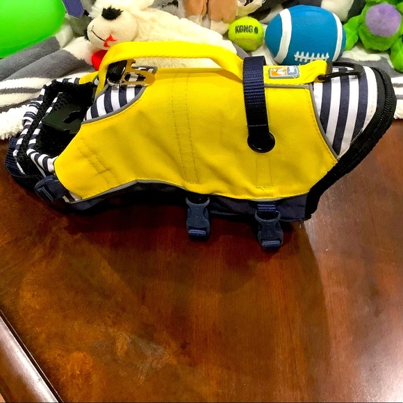 Dog Life Jacket - Picture 3 of 9